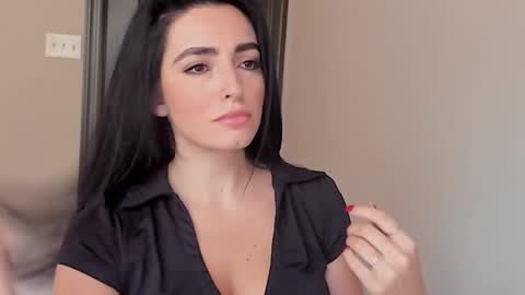 Snapshot of sheisallthat chatting on 09/29/25, 08:02 sheisallthat online show from 09/29/25, 08:02