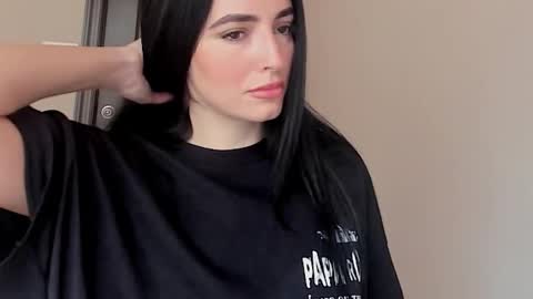 Snapshot of sheisallthat chatting on 10/07/25, 07:44 sheisallthat online show from 10/07/25, 07:44