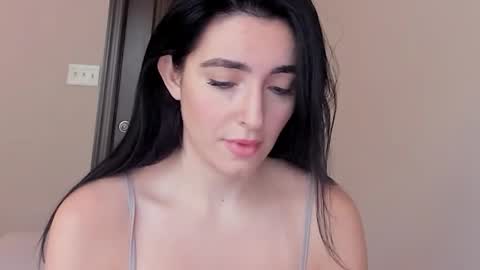 Snapshot of sheisallthat chatting on 10/22/25, 07:46 sheisallthat online show from 10/22/25, 07:46