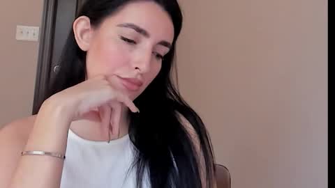 Snapshot of sheisallthat chatting on 11/15/25, 07:10 sheisallthat online show from 11/15/25, 07:10