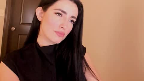 Snapshot of sheisallthat chatting on 11/18/25, 12:16 sheisallthat online show from 11/18/25, 12:16