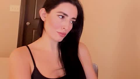 Snapshot of sheisallthat chatting on 11/24/25, 03:06 sheisallthat online show from 11/24/25, 03:06