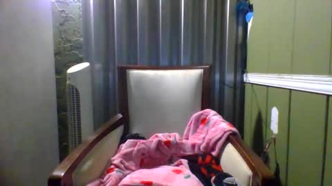 Red online show from 02/18/26, 04:08