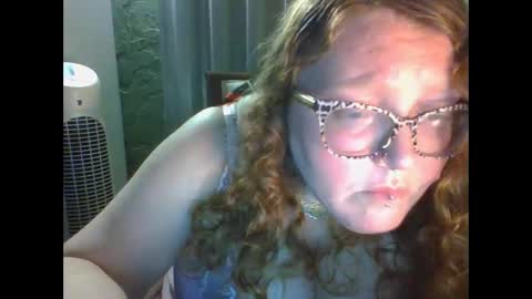 Red online show from 02/22/26, 03:40