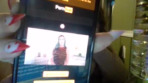 Red online show from 03/04/26, 04:29