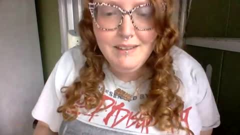 Red online show from 04/07/26, 10:09