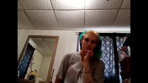 Shelby holes online show from 03/11/25, 08:31