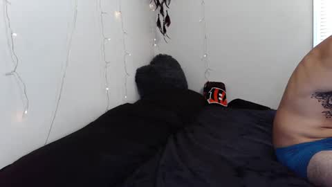 Snapshot of shelbytakenit chatting on 09/24/25, 10:57 Shelbytakenit online show from 09/24/25, 10:57