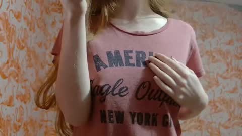 Erika online show from 02/05/26, 03:11