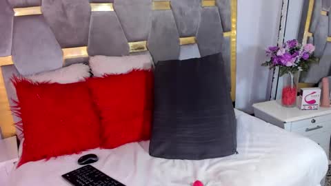 Snapshot of shellbydior chatting on 03/11/25, 10:09 shellbydior online show from 03/11/25, 10:09