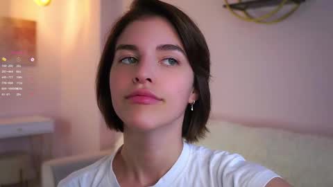 Alex online show from 10/08/25, 01:25