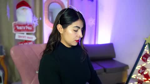  Transmission schedule Monday - Friday 715 am to 200 pm time Colombia  online show from 12/19/25, 12:23