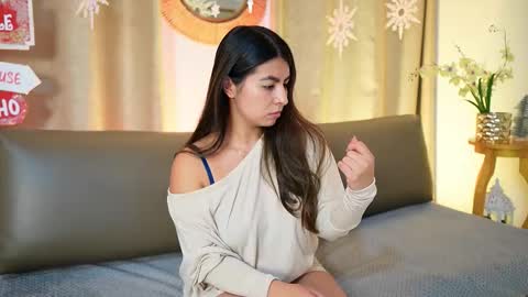  Transmission schedule Monday - Friday 715 am to 200 pm time Colombia  online show from 12/22/25, 12:13