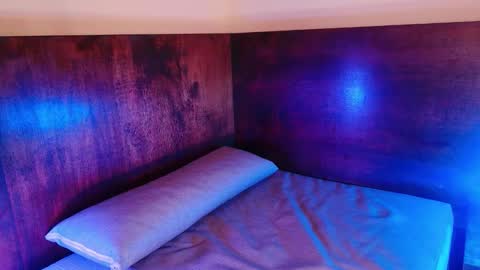 Shelly online show from 03/01/26, 01:46