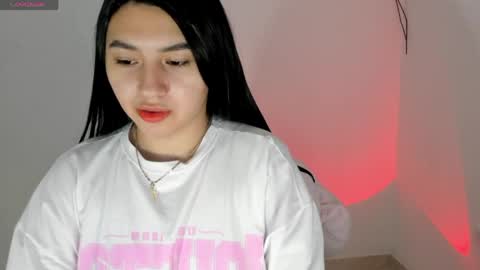   online show from 05/11/26, 04:29