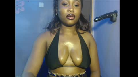 Favour online show from 07/07/26, 07:23