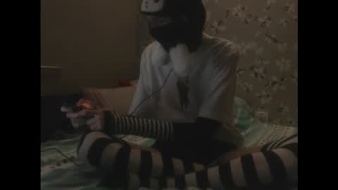 Snapshot of sheppaws4you chatting on 12/22/25, 02:08 sheppaws4you online show from 12/22/25, 02:08