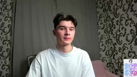 Snapshot of sherlockmax chatting on 09/09/25, 03:00 Max online show from 09/09/25, 03:00