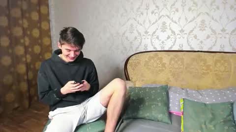 Snapshot of sherlockmax chatting on 10/02/25, 10:28 Max online show from 10/02/25, 10:28