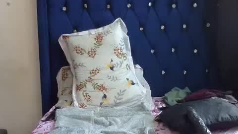 sherry_l online show from 03/06/26, 12:01