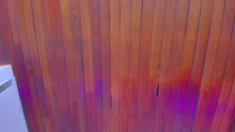 mia online show from 01/11/25, 02:15