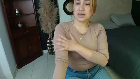 sheryl_jones online show from 05/15/26, 01:07