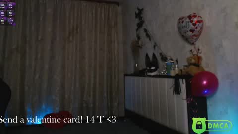 Snapshot of sheslike_firstlove chatting on 02/16/25, 09:48 Vanessa online show from 02/16/25, 09:48