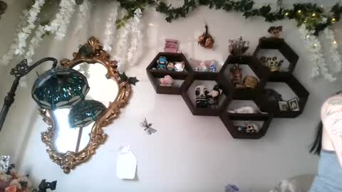 peachy online show from 07/28/26, 11:58