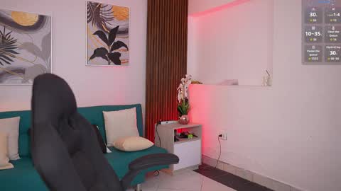Sheyla Bakerr  online show from 05/09/26, 11:37