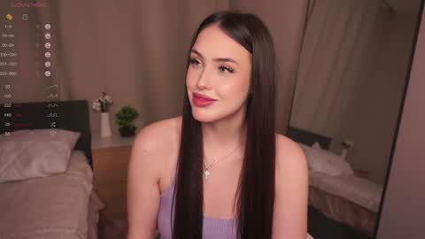 Mia online show from 11/29/25, 04:43