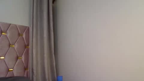 Shilla online show from 12/18/25, 07:09