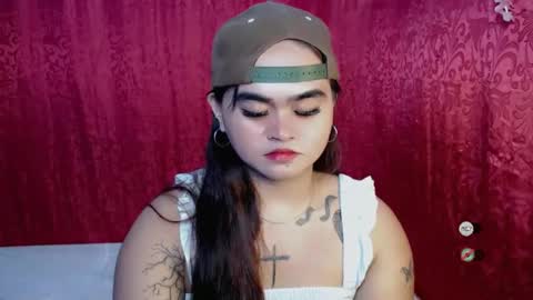 shimilove online show from 01/23/25, 08:57