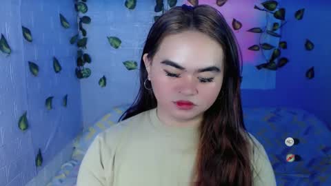 shimilove online show from 02/04/25, 05:21