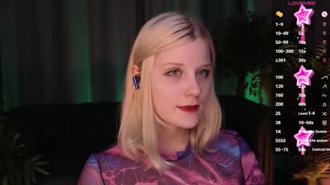 Snapshot of shinejoan chatting on 09/12/25, 01:55 help me reach my first 25 thumbs up online show from 09/12/25, 01:55