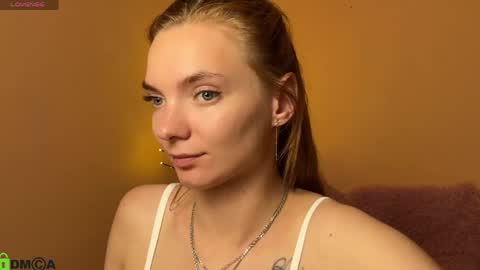 Alexis online show from 05/04/26, 06:37