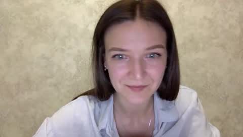 Snapshot of shining_pearl chatting on 05/28/26, 07:00 Jesica online show from 05/28/26, 07:00