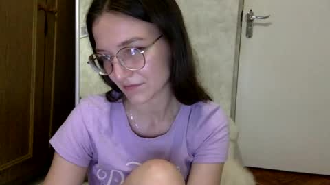 Jesica online show from 06/30/26, 07:48