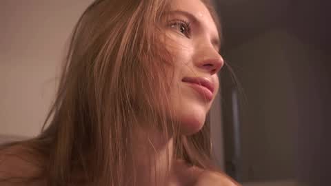 Nika online show from 01/09/25, 12:19