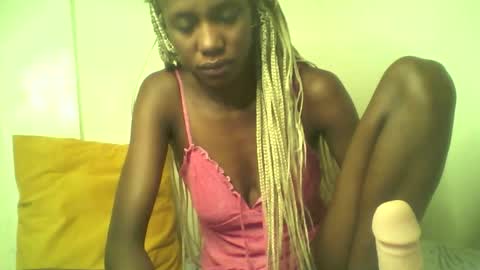 detiefmagdalina2026 online show from 05/17/26, 02:53