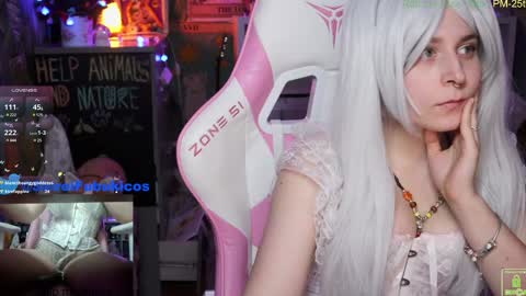 Snapshot of shirayuki_hime chatting on 12/20/24, 02:27 Im Lilu Rosenblum Guys I have ----Ill be glad to see you there online show from 12/20/24, 02:27