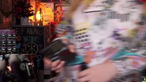 Snapshot of shirayuki_hime chatting on 01/18/25, 05:10 Im Lilu Rosenblum Guys I have ----Ill be glad to see you there online show from 01/18/25, 05:10