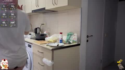 Snapshot of shirayuki_hime chatting on 10/14/25, 07:14 Im Lilu Rosenblum Guys I have ----Ill be glad to see you there online show from 10/14/25, 07:14