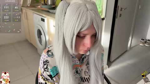 Snapshot of shirayuki_hime chatting on 11/25/25, 11:32 Im Lilu Rosenblum Guys I have ----Ill be glad to see you there online show from 11/25/25, 11:32