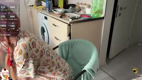 Snapshot of shirayuki_hime chatting on 11/27/25, 01:13 Im Lilu Rosenblum Guys I have ----Ill be glad to see you there online show from 11/27/25, 01:13