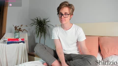 Snapshot of shirizo chatting on 01/28/25, 05:35 Matthew online show from 01/28/25, 05:35