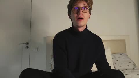 Matthew online show from 04/06/26, 06:42