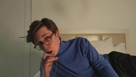 Matthew online show from 04/15/26, 07:58