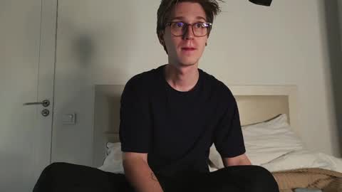 Matthew online show from 04/22/26, 07:26