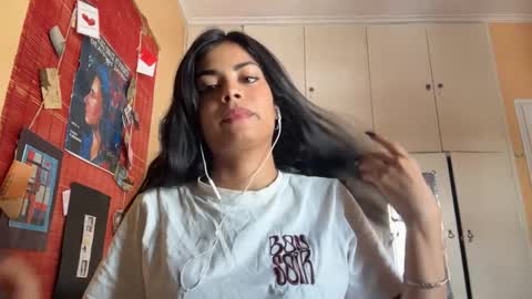 Karin online show from 04/08/26, 10:59