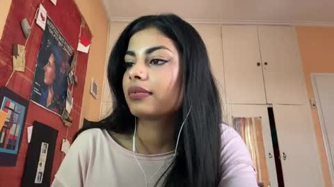 Karin online show from 04/11/26, 02:21